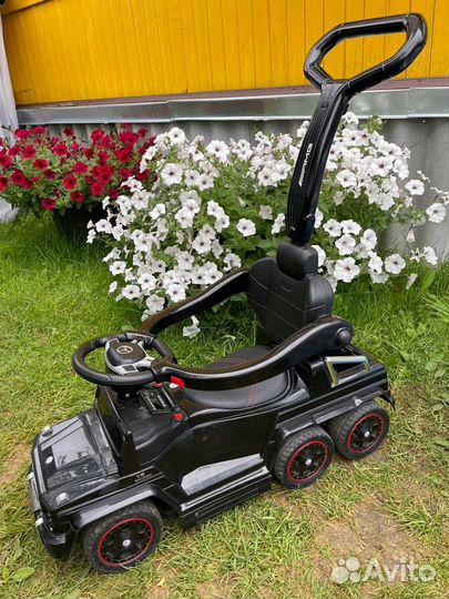 Машинка каталка толокар с ручкой mercedes