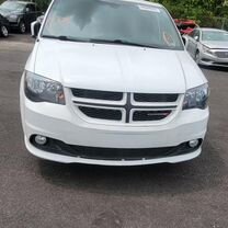 Dodge Grand Caravan 3.6 AT, 2018, 115 000 км, с пробегом, цена 2 130 000 руб.