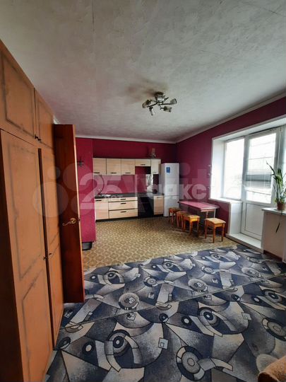 Комната 25 м² в 1-к., 2/2 эт.
