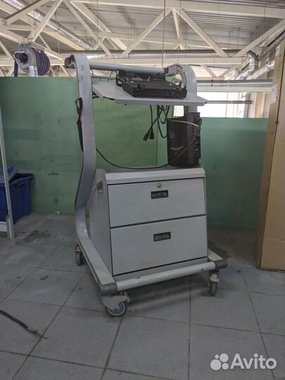 Стойка для диагностического оборудования