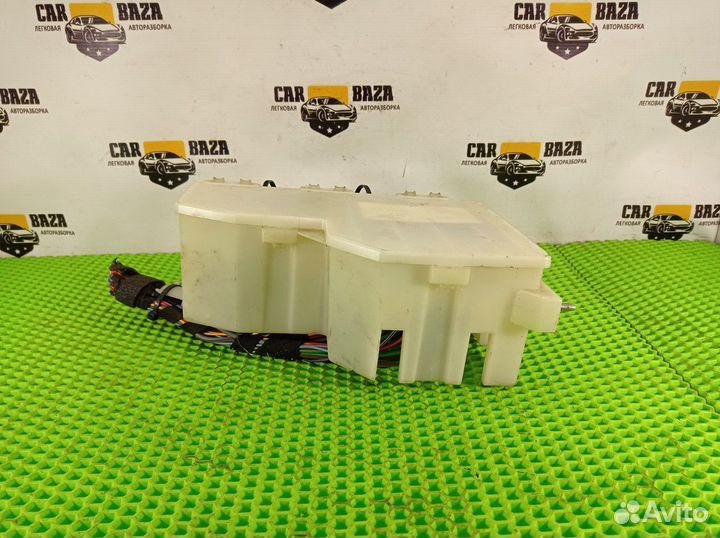 Блок предохранителей Land Rover Freelander