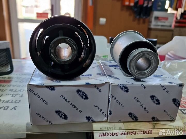 Сайленблок заднего рычага мондео 5