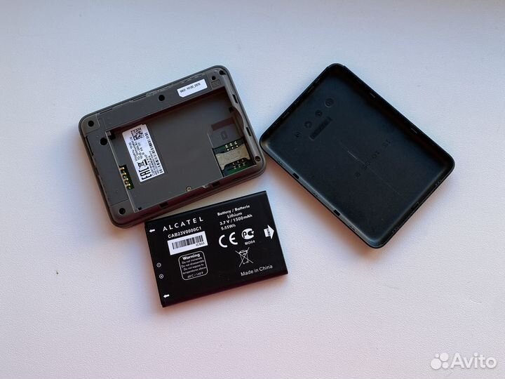 Wi-Fi роутер Alcatel one touch Y610D