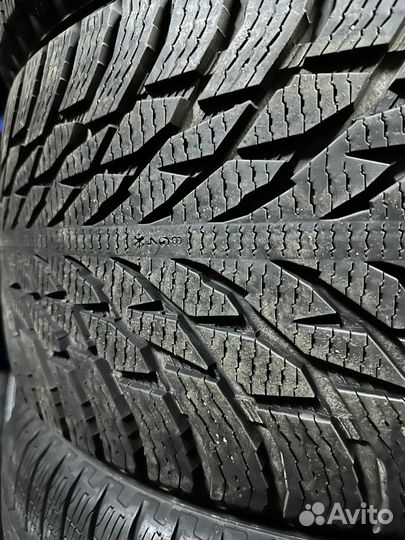 Nokian Tyres Hakkapeliitta R3 295/40 R21