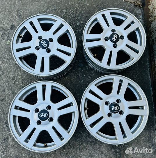 Литые диски R15 4x100 рио, солярис