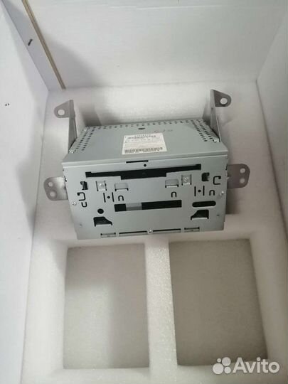 Автомагнитола штатная Mitsubishi ASX с рамкой