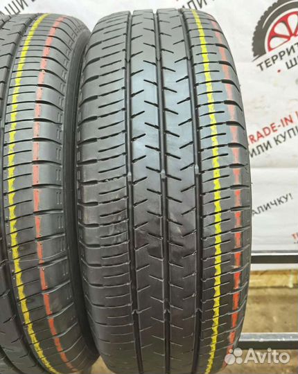 Toyo Tranpath J46 215/60 R17 96H