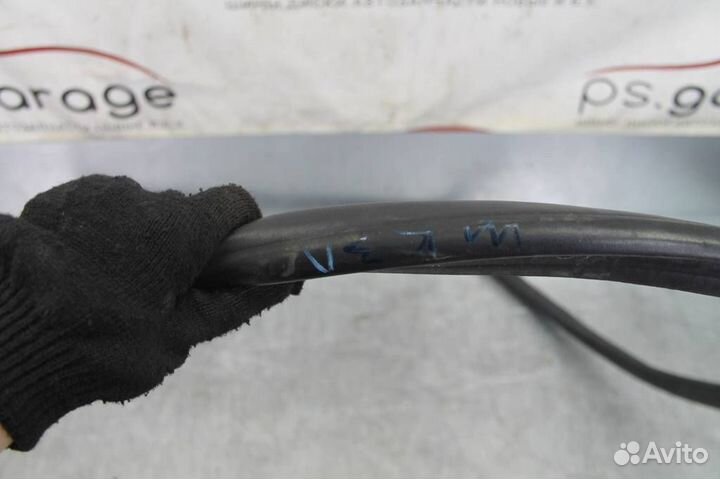 Уплотнитель кузова задней левой двери Chevrolet C