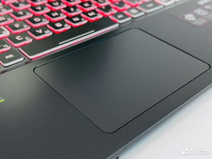 Acer Nitro 15.6 144Hz i5-11400H RTX 3060 16GB