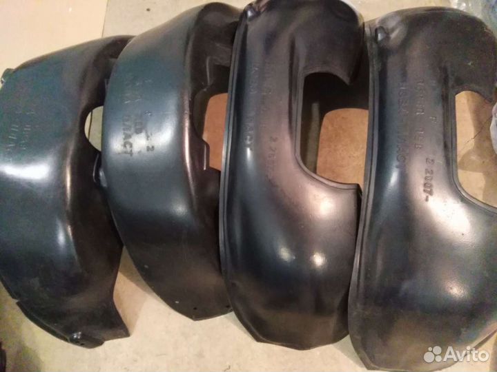 Подкрылки на ford focus 2