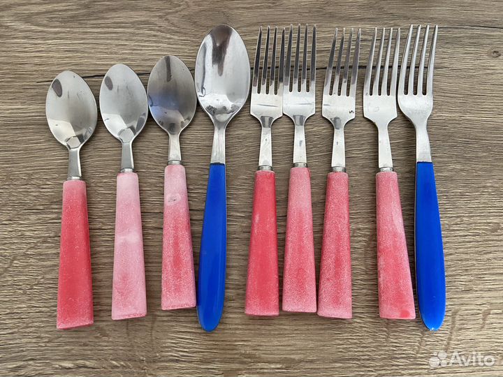 Набор столовых приборов на дачу
