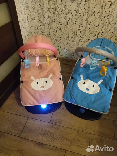 Шезлонг для новорождённых