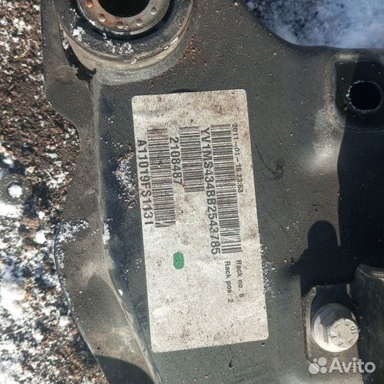 Подрамник передний Volvo S40 B4204S3