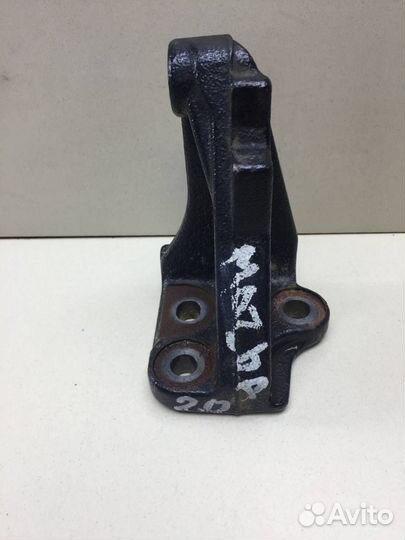 Кронштейн глушителя Mazda CX-5 KE 2011-2017