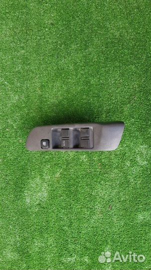 Блок управления стеклоподъемниками Nissan Primera