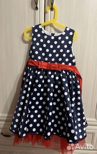 Платье нарядное