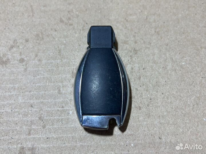 Автомобильный ключ Mercedes
