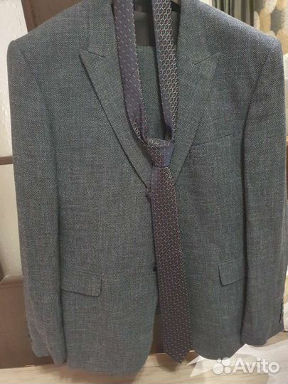 Мужской костюм тройка