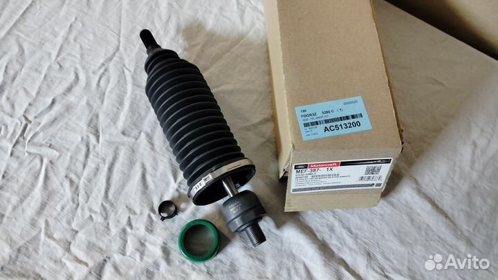 Рулевая тяга в сборе на Ford Mustang