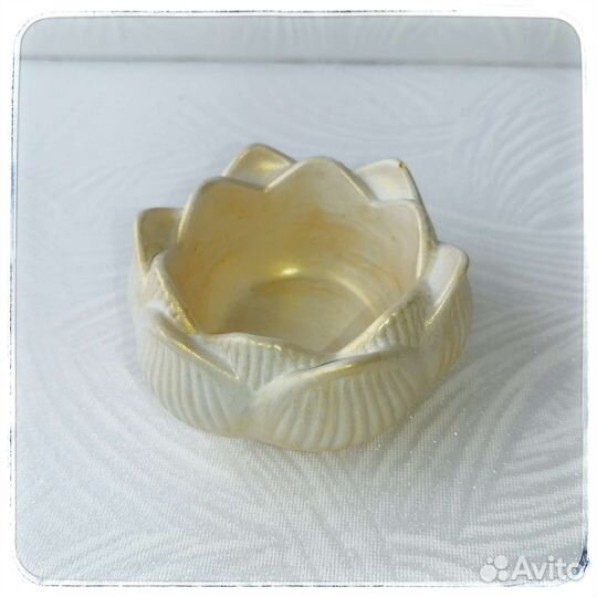 Подсвечник из гипса. Лотос из гипса