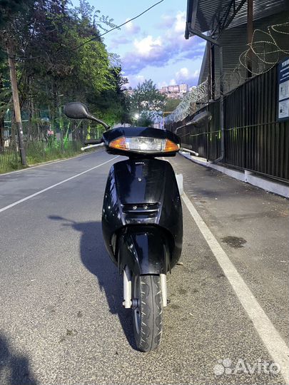 Honda lead af 48