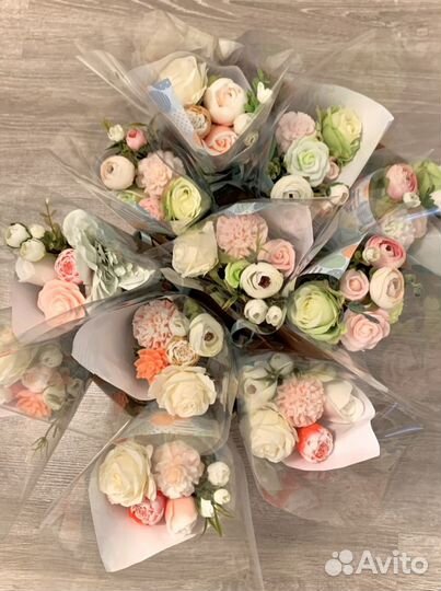 Букеты на выпускной