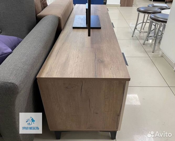 Тумба под тв