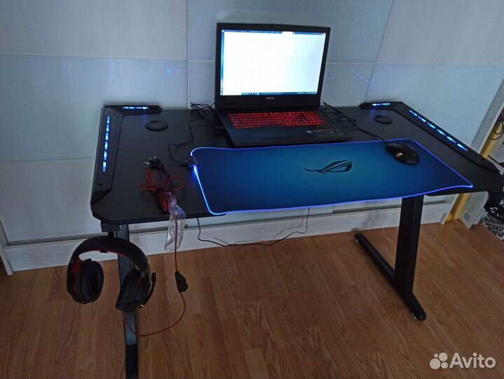 Игровые столы новые с RGB-подсветкой