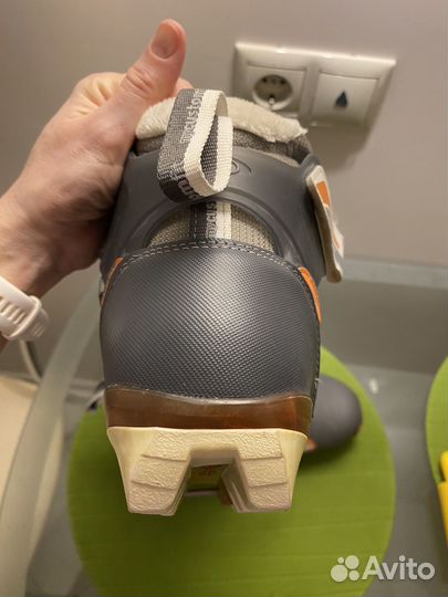 Лыжные ботинки salomon pilot