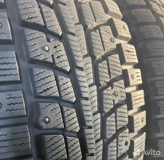 Dunlop SP Winter Ice02 225/50 R17