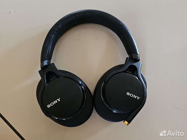 Наушники накладные Sony MDR 1am2