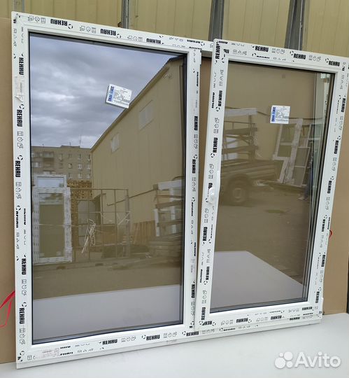 Пластиковые окна Рехау 1200х1200