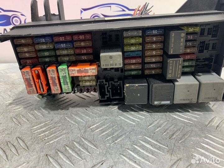 Блок предохранителей Mercedes Benz Ml 164