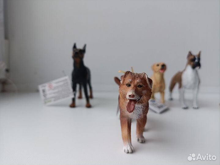 Фигурки собак schleich