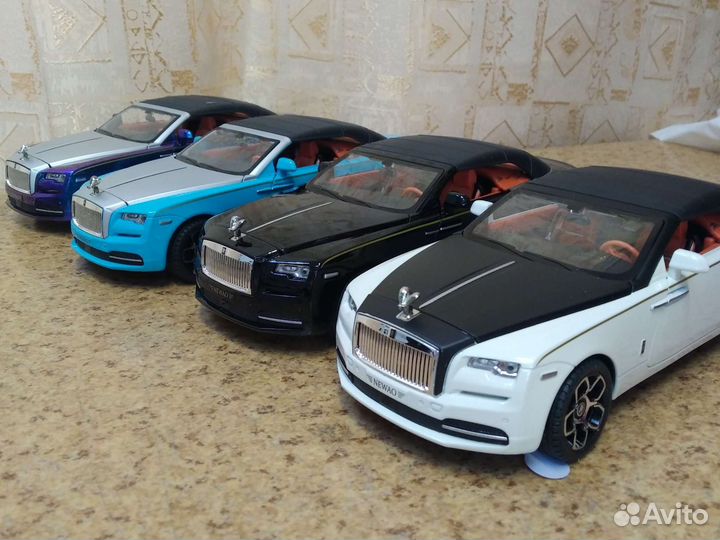 Rolls-royce dawn кабриолет модель 22 см