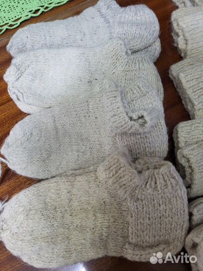 Шерстяные носки ручной вязки из овечьей шерсти