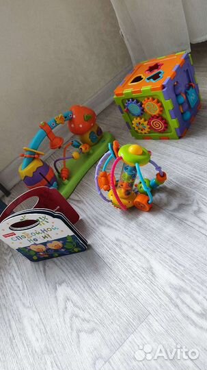 Развивающие игрушки пакетом