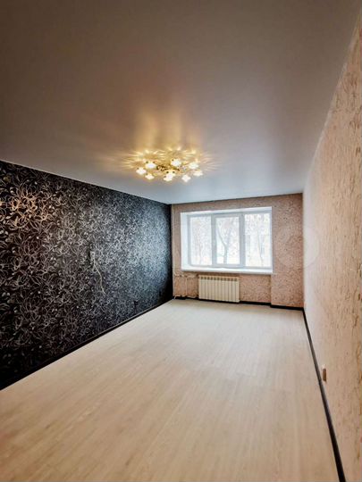 2-к. квартира, 46 м², 2/5 эт.