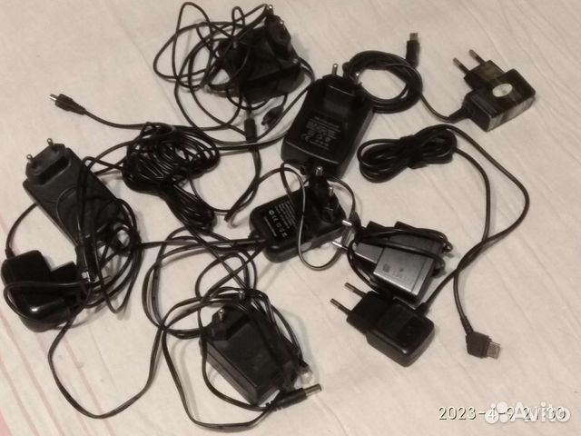 Зарядное устройство для телефонаов