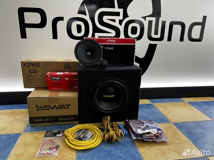 Комплект акустики в автомобили