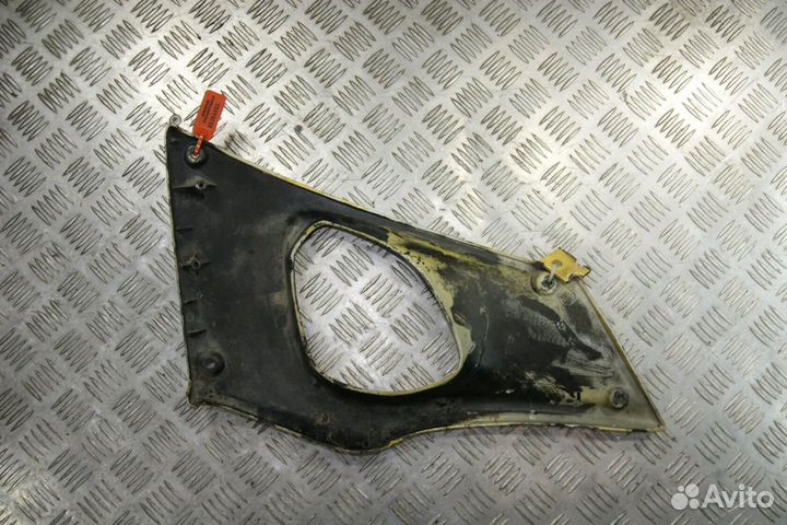 Пластик боковой Yamaha TDM850-1