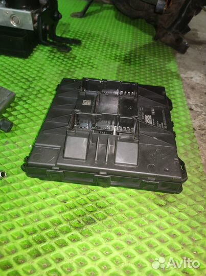 Блок комфорта (BCM) Volkswagen Polo 5 седан cwva