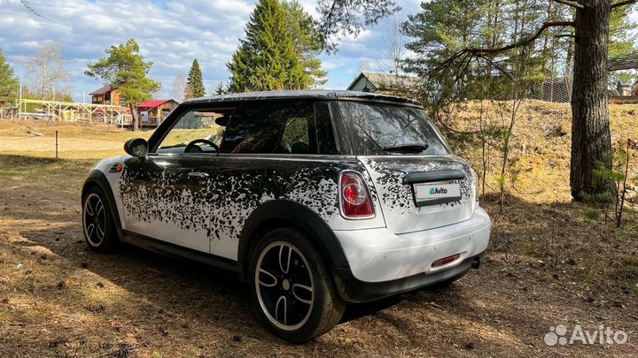 MINI One 1.6 AT, 2011, 112 590 км