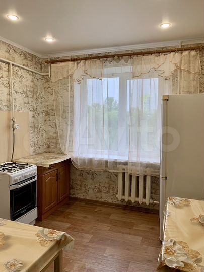 2-к. квартира, 53 м², 2/9 эт.