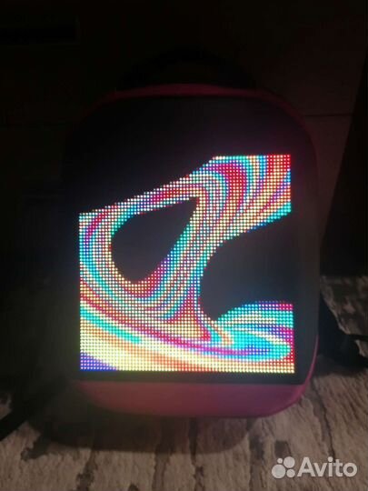 Рюкзак с экраном