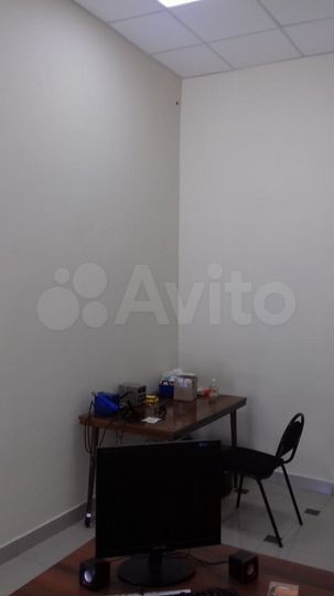 Офис в бц на Красном пр-кте, 1этаж,16 м2, метро