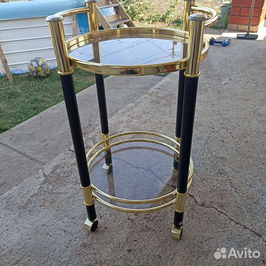 Журнальный столик на колесах бу