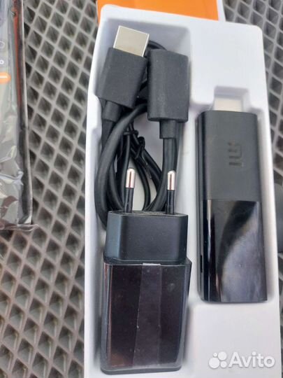 Тв-приставка Медиаплеер Xiaomi Mi TV Stick