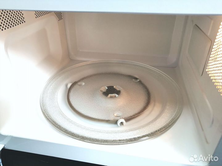 Микроволновая печь Samsung с грилем