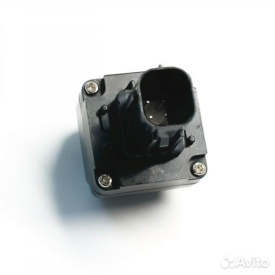 Камера заднего вида Toyota Alphard 2008-2017